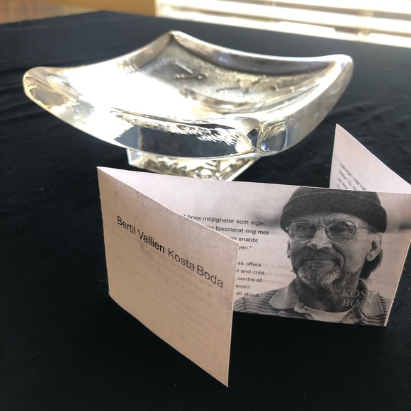 Kosta Boda Glass trinket dish - Picture 3 of 8